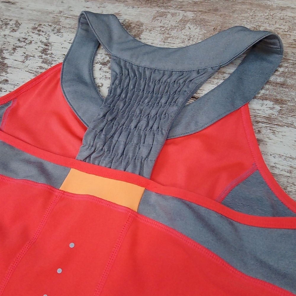 Mpg Yoga Workout Racerback Tank Top - Picture 9 of 9